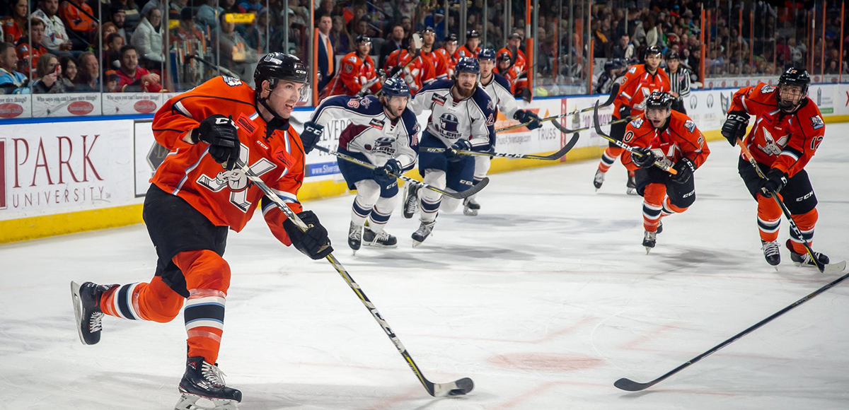 Kansas City Mavericks vs Wichita Thunder